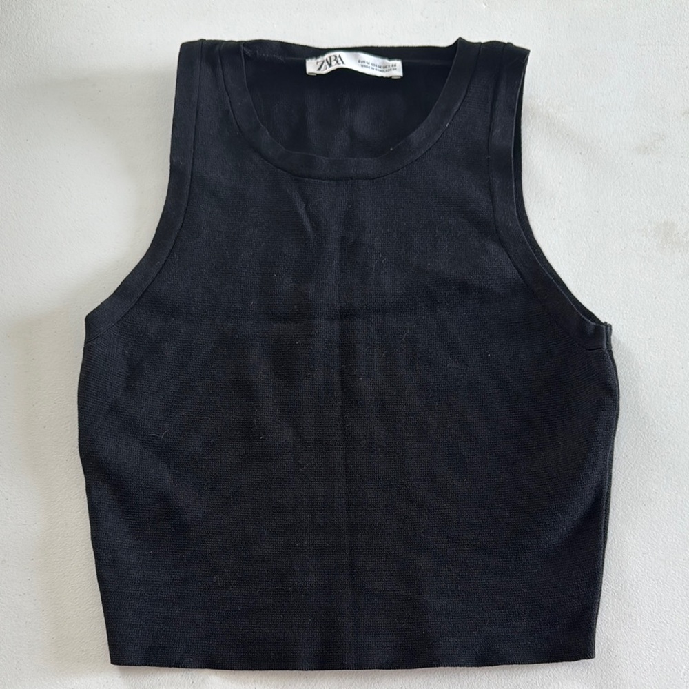 Zara Black Fitted Sleeveless Crop Tank
